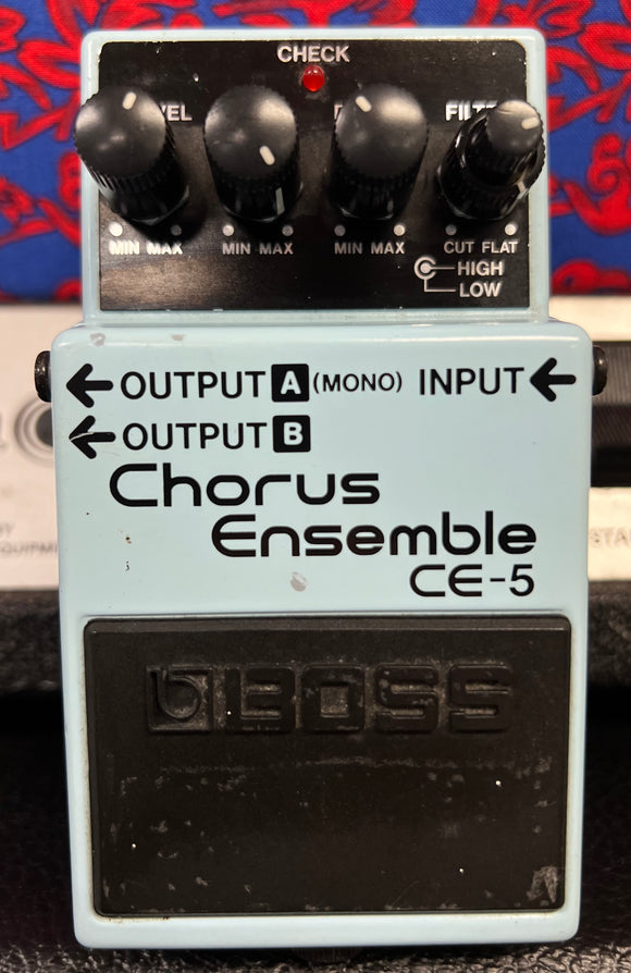 BOSS Chorus Ensemble USED