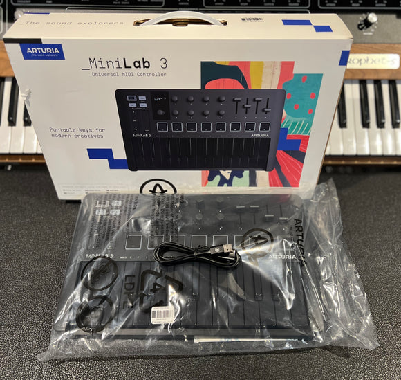 Arturia MiniLab 3
