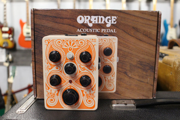 Orange Acoustic Pedal w/box and 18v Power supply