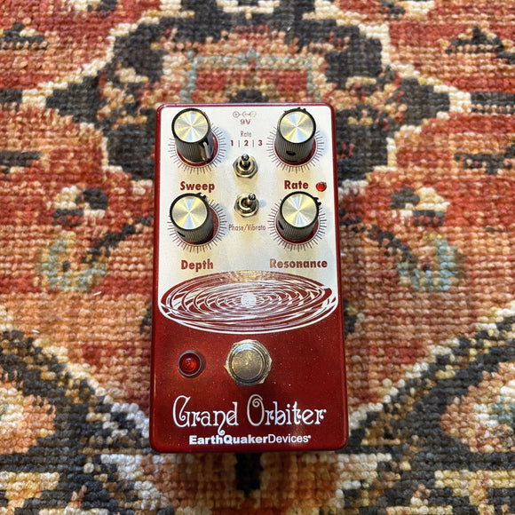 EarthQuaker Devices Grand Orbiter