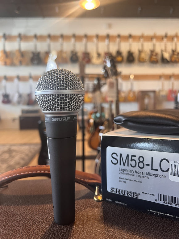 Shure SM58 Microphone