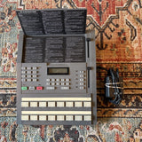 Alesis  HR-16 Drum Machine