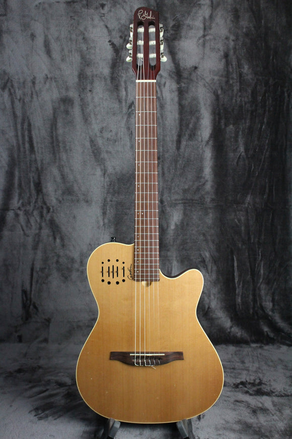 Godin Multiac AE Nylon